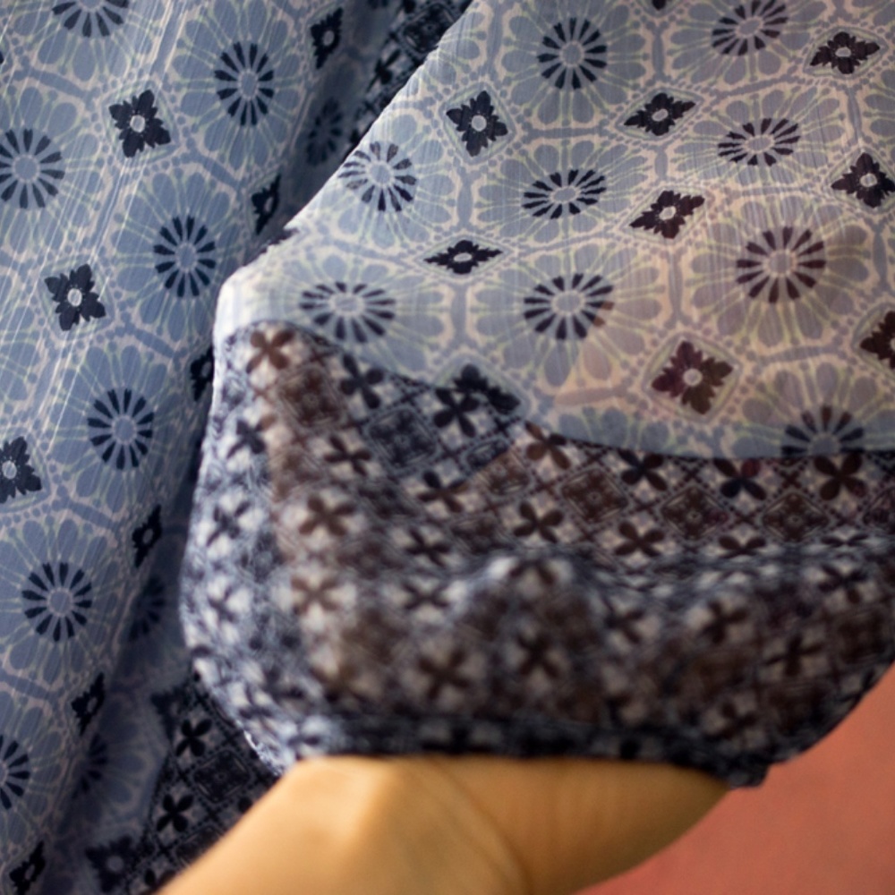 Blue Patterned Blouse - Picture 5 of 8